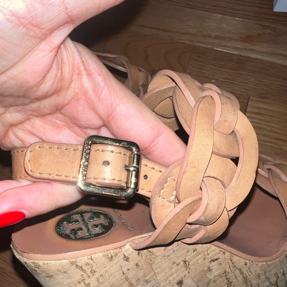 TORY BURCH Tan braid Wedge heels sz 6 leatherr - Picture 5 of 6